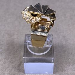 14K Día Fan Ring 