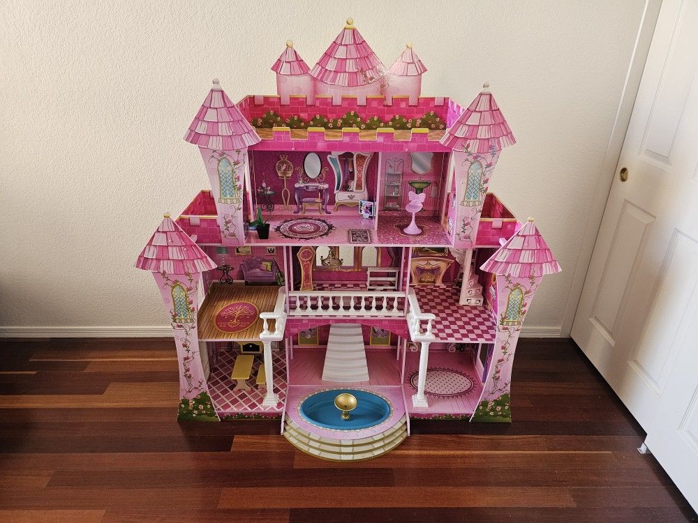 Doll House