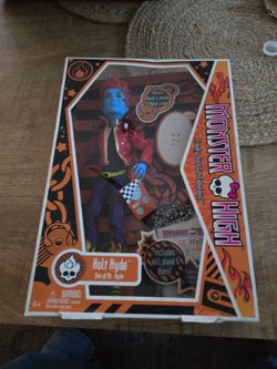 Monster High Holt Hyde, Looking to Trade