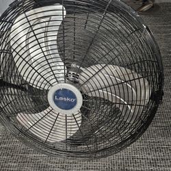 Lasko 20 Inch High velocity Floor Fan