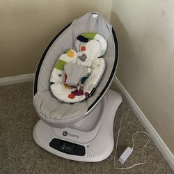 4 Moms Mumaroo In Great Condition $60