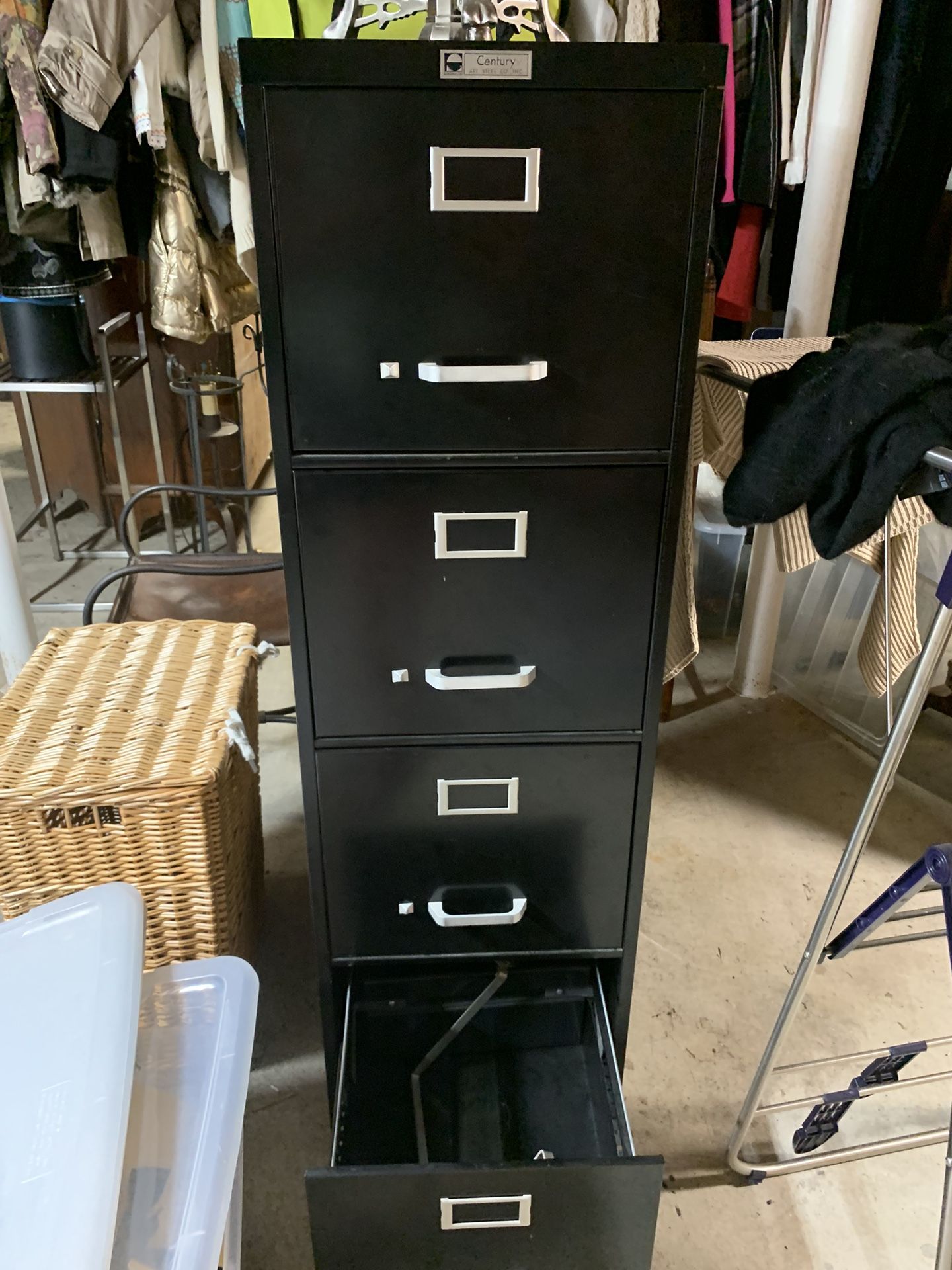 Tall 4 drawers Filing Cabinet
