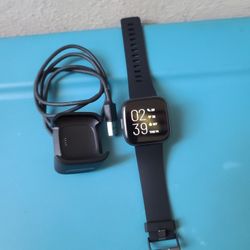 Fitbit Versa 2 Special Edition - Reloj inteligente de salud y aptitud física con frecuencia cardíaca, música, Alexa integrado, seguimiento de sueño 