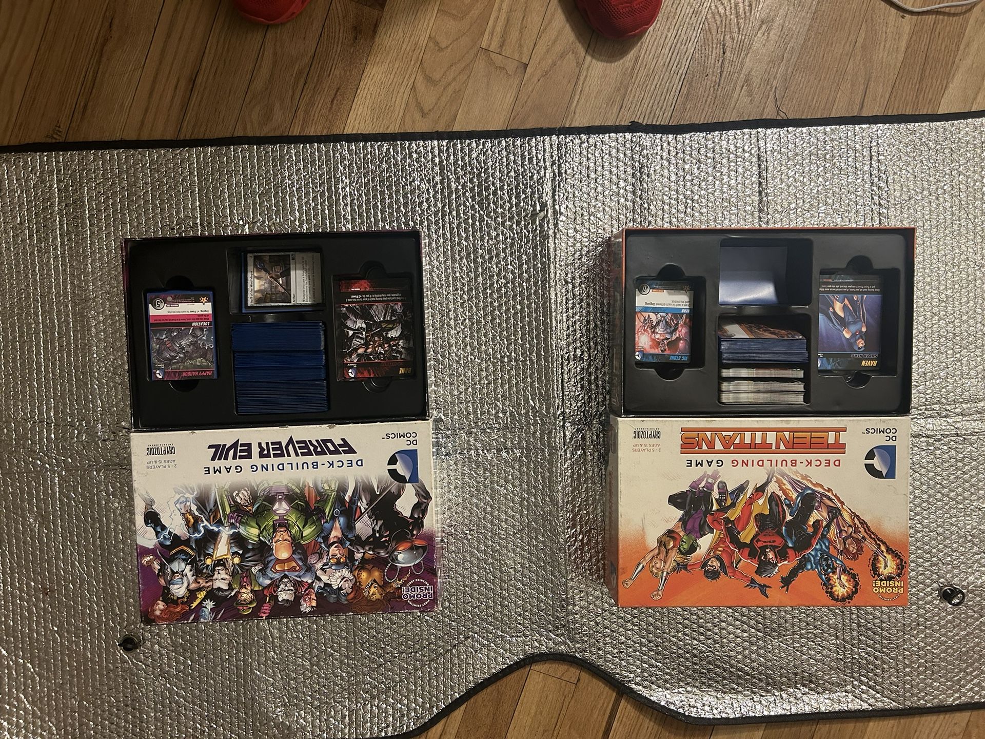 DC Deck Building Games And Bonus Content