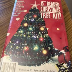 Vintage Bead D'lights 15" Beaded Christmas Tree Kit New / open package complete 