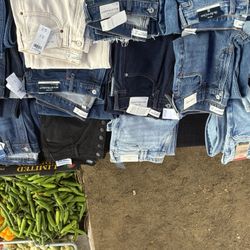 Albercrombie And Fitch Women Jeans 