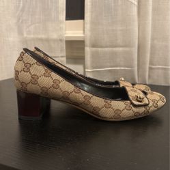Gucci Heels 