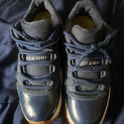 Jordan 11 Retro Lows Midnight Blue