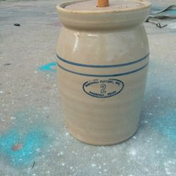 vintage butter churn excellent conditions REDUCED 30