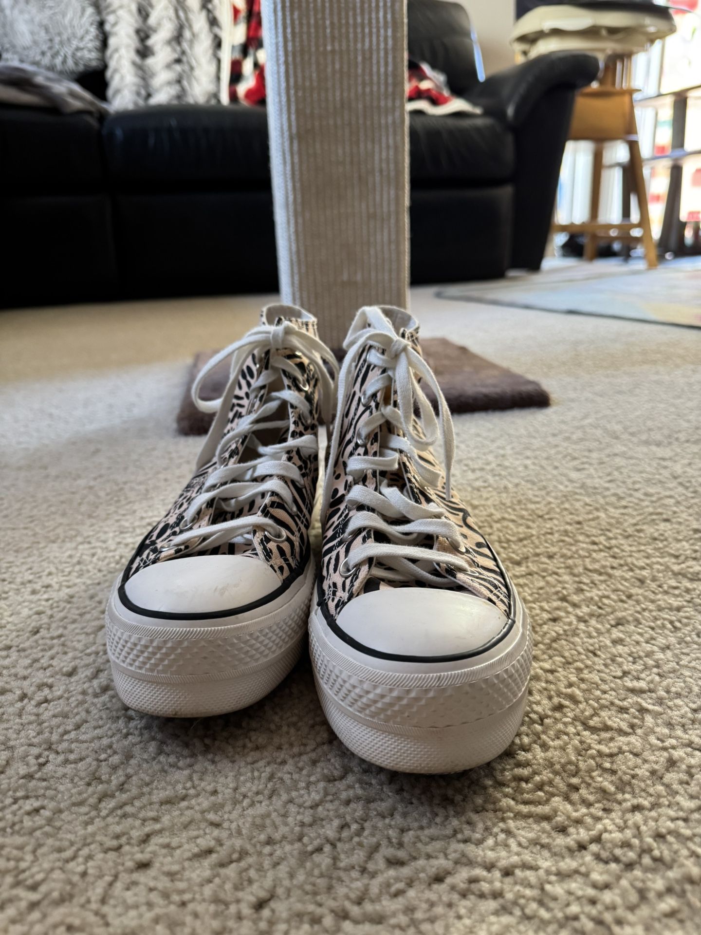 Converse