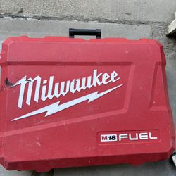 Milwaukee M18 Fuel Pipe Threader(READ DESCRIPTION)