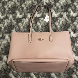 Coach Tote Purse