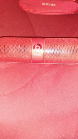 Beats pill by dr. Dre