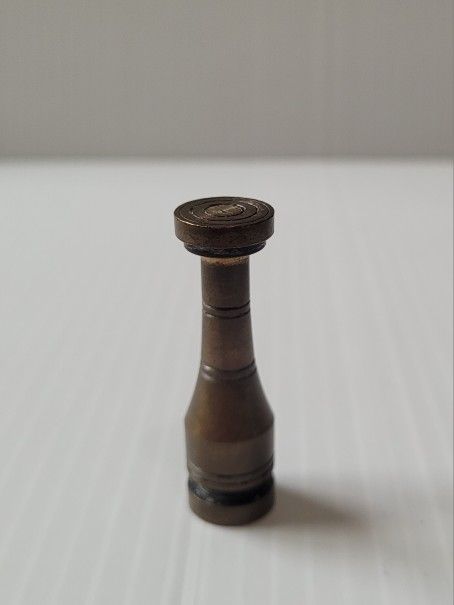 Rook Piece Brass Chess Set Mid 20th Century Hans Teppich, Israel - Gold