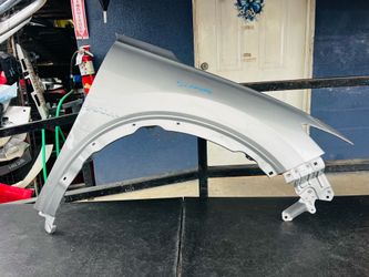 Honda HR-V 2023-2025 right passenger side fender Oem