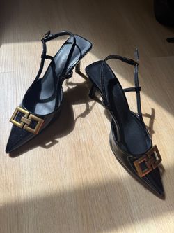 Elegant pointed toe slingback heels