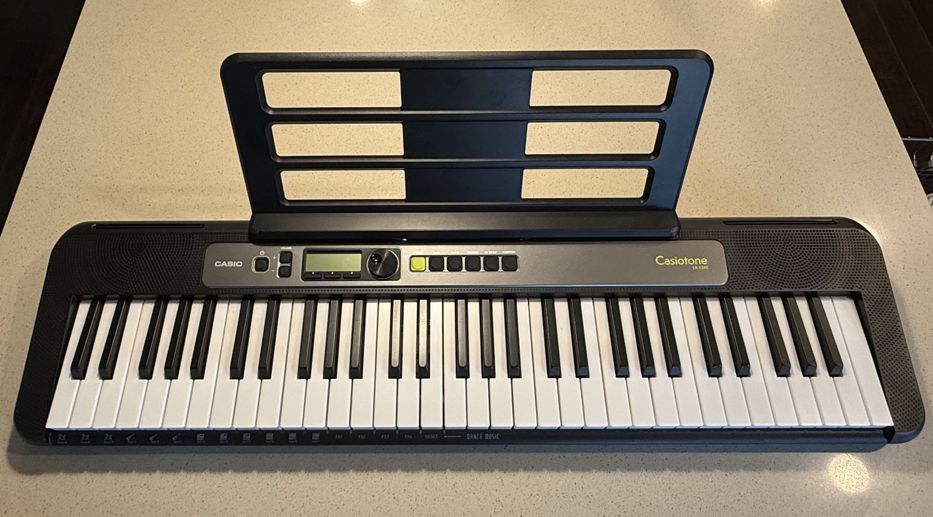 Casiotone LK-S245 Keyboard illuminated Keys Includes Case & Pedal