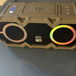 AlTEC Lansing Portable Speaker 