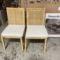 CHAIRS WIT CUSHION SET IF 2