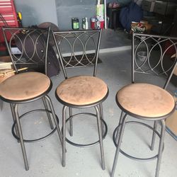 3 Bar Stool