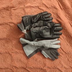 Nomex Flyer's Gloves Set Size 8 (Black And Green) And Size 10 (Green And Grey) (MAKE AN OFFER)