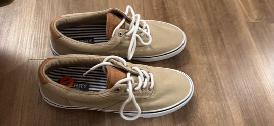 Sperry boat shoes