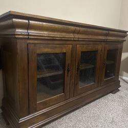 Sideboard