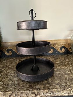 3-Tier Galvanized Metal Farmhouse Display Stand