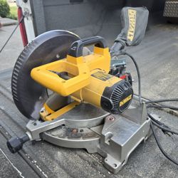 Dewalt miter saw DW703