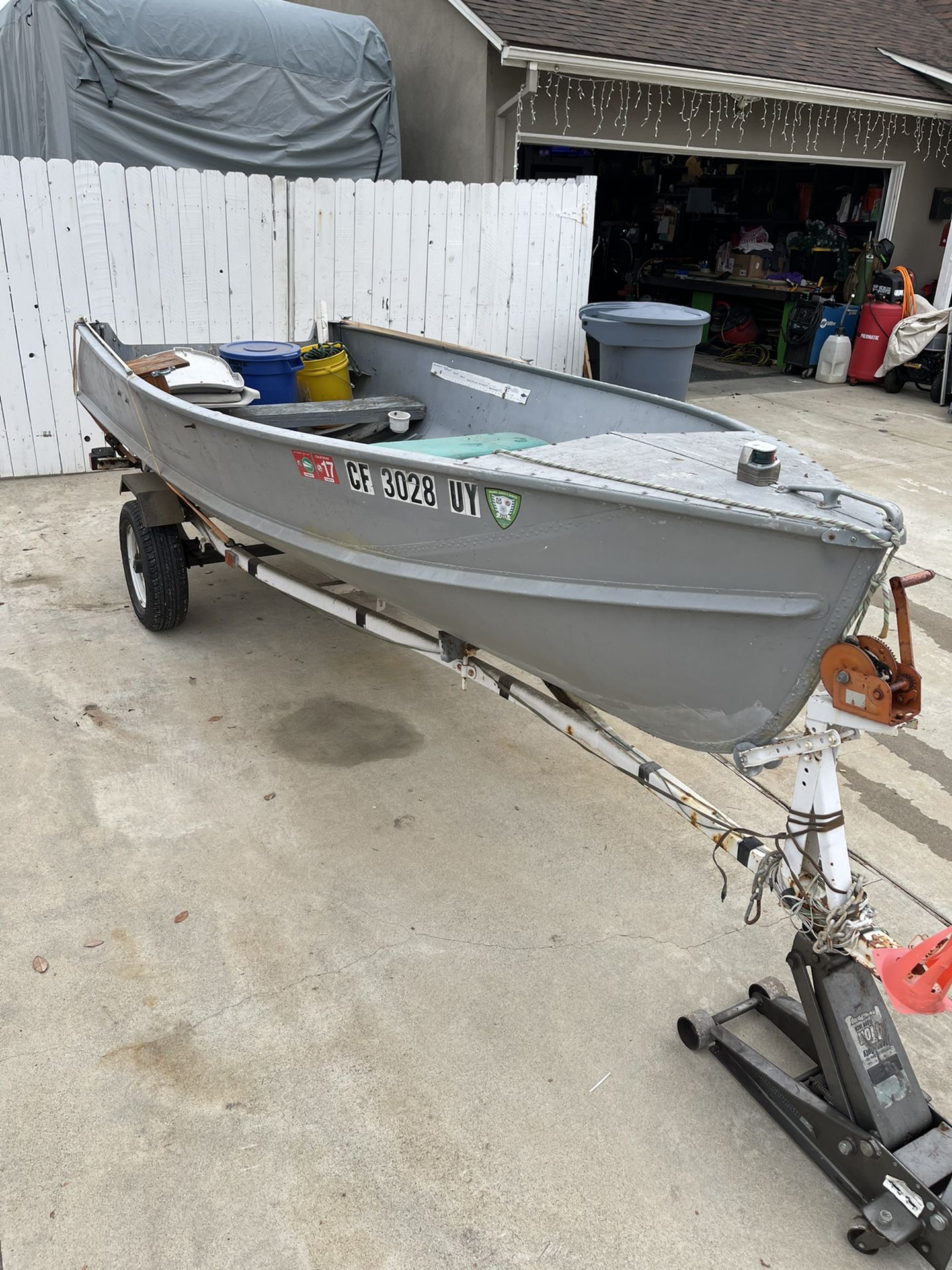14ft Crestline Aluminum boat