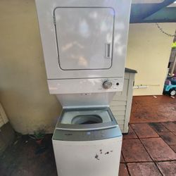 Whirlpool Washer & Dryer Set