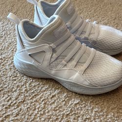 Jordan’s Tennis Shoes Size 3
