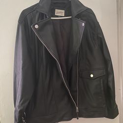 Universal Thread Women's Jacket moto Oversized Faux Leather Long sleeve Size L