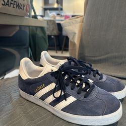 Woman’s adidas shoes