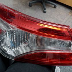 2018 2019 2020 2021 Toyota Camry Left LH Driver Side Outer OEM Taillight