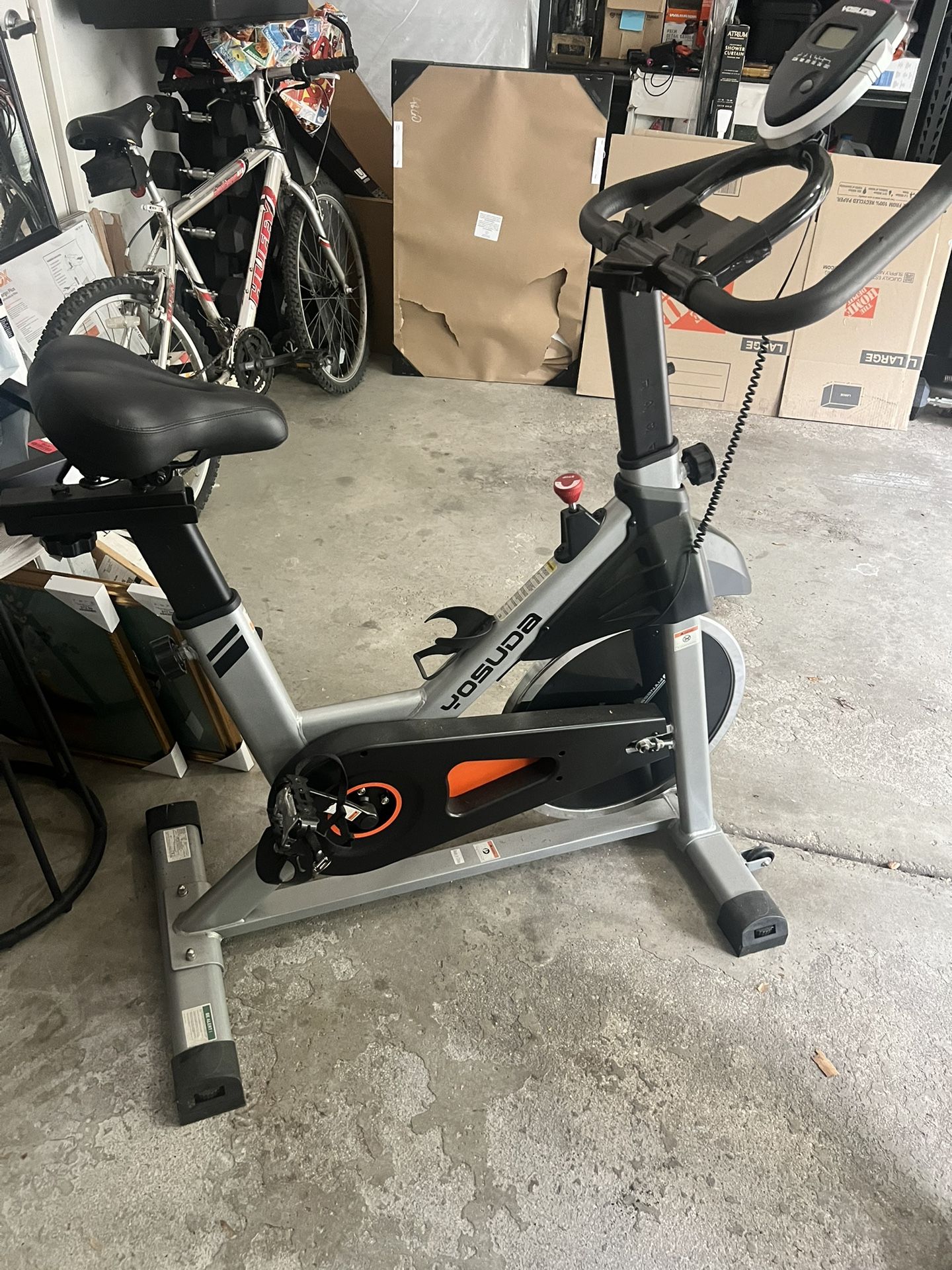 Stationary Exercise Bike (Never Used)