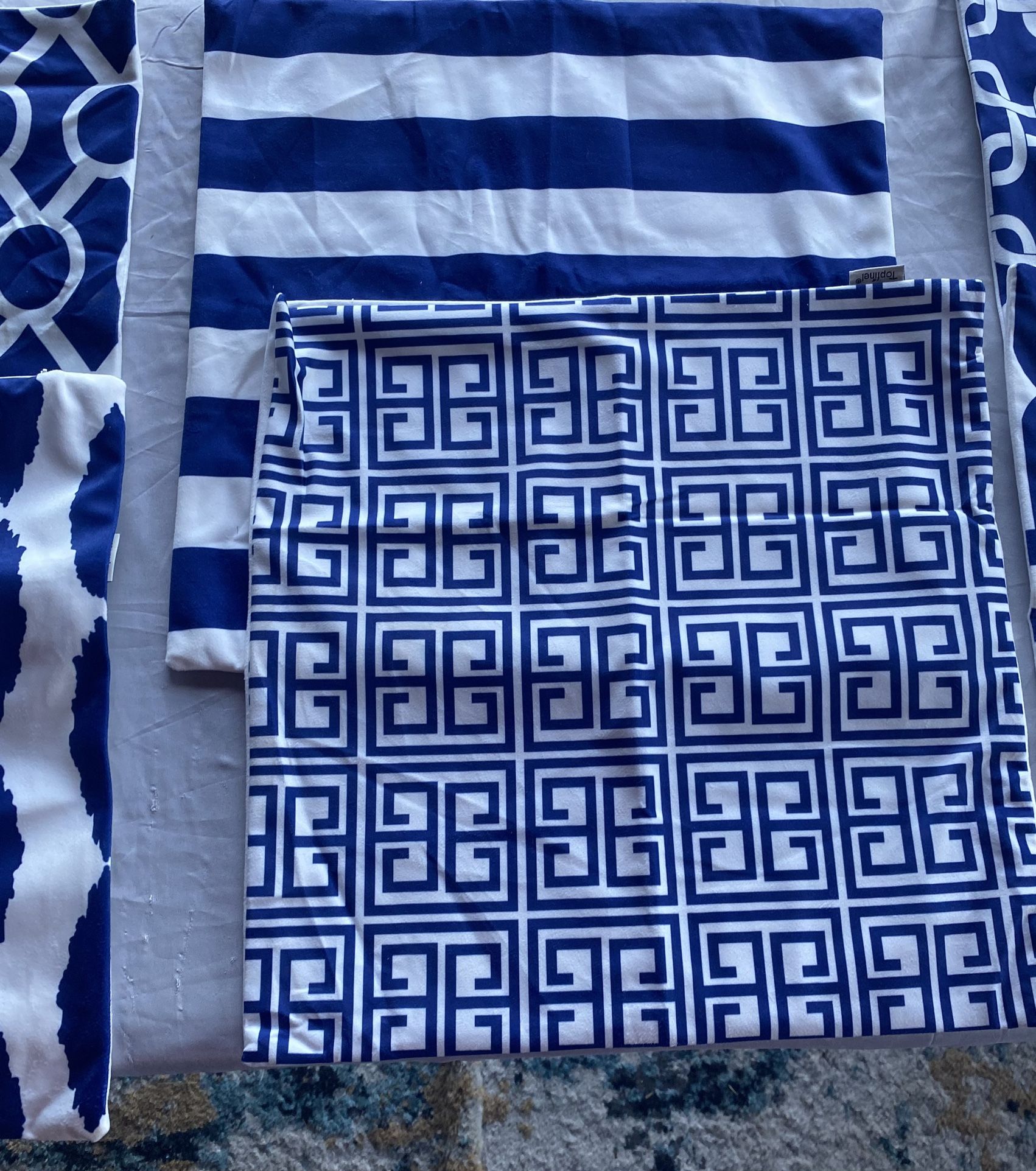 PILLOWS COVERS HOME DECOR