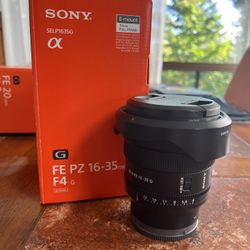 Sony FE PZ 16-35mm/f4 lens