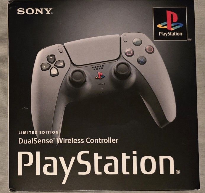 Ps5 30th Anniversary Dualnsejse Unopened Collectors Item