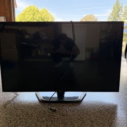 LG 55” TV