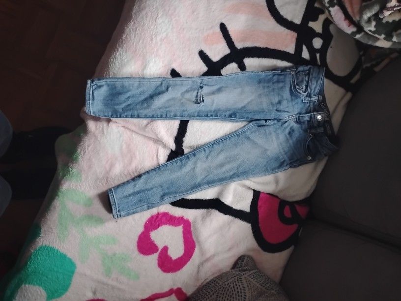 Young Girls Clothing Sz 4-5 Sweaters , Leggings, Jeans, Long Sleeve Shirts, Coats All Clothing Is Washed And No Stains