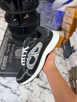 Dior b30
