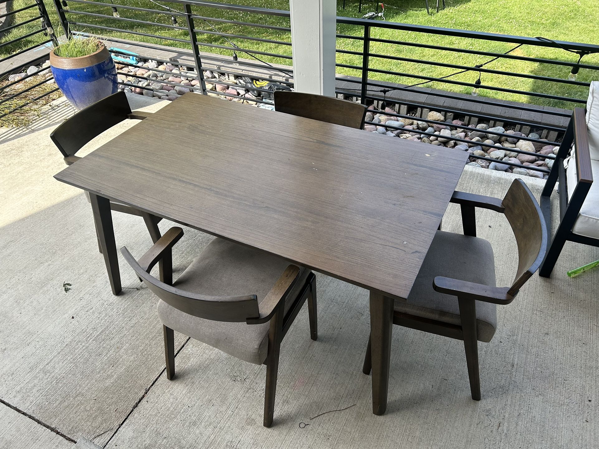 Free Dining Table-pending Pickup