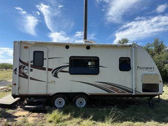 2014 keystone passport ultra lite travel trailer nice