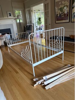 IKEA minnen extendable kids bed