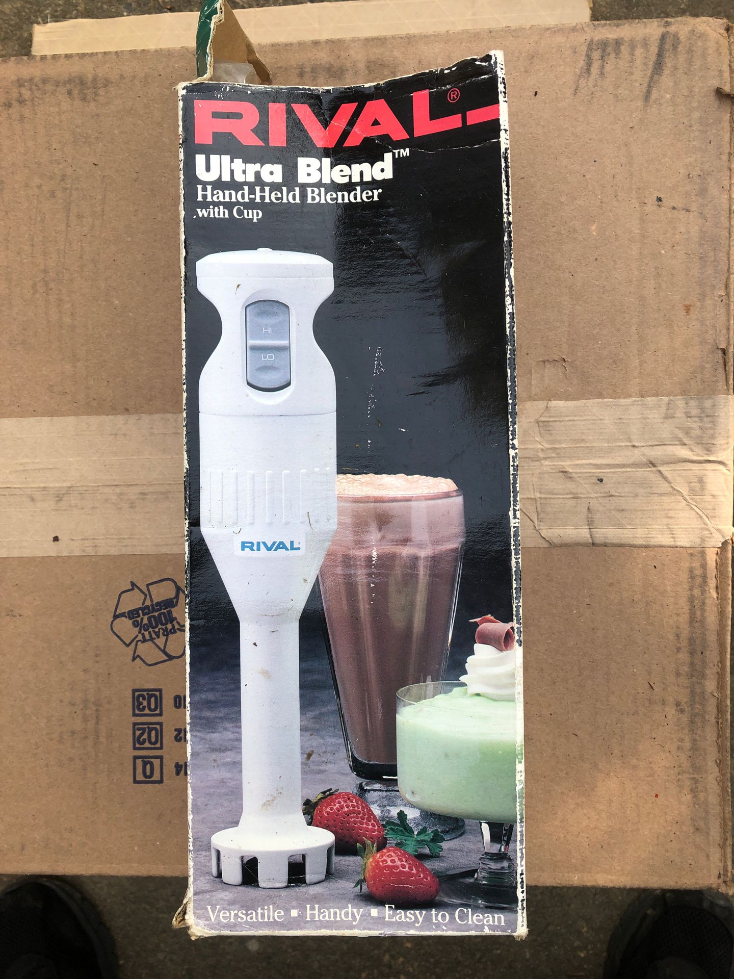Rival ultra blend hand-held blender with cup