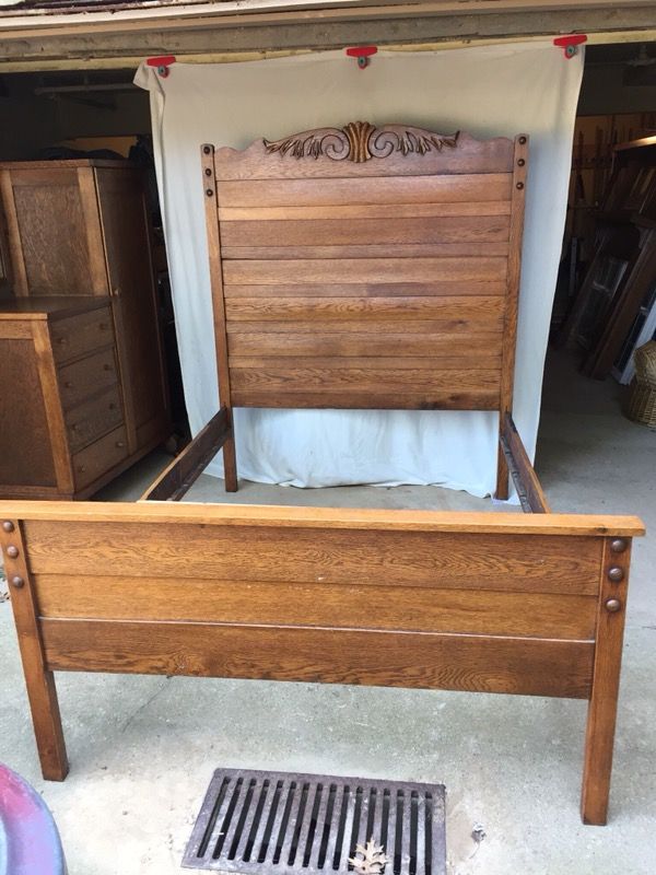 Antique Oak Bed 