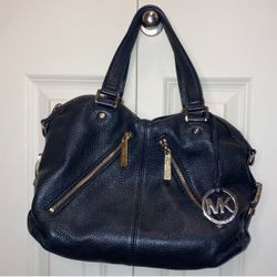 Michael Kors Black Soft Leather Zipper Convertible Crossbody Bag Purse