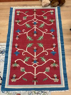 Flatweave Kilim Area Rug Floral Pattern