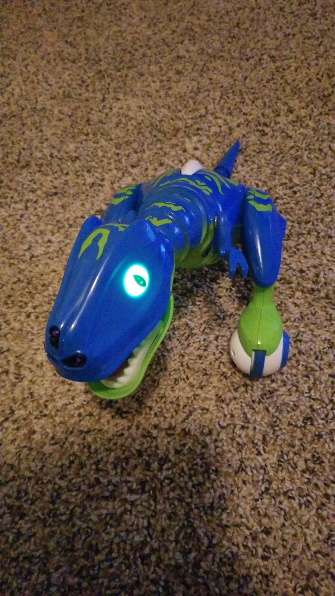 Zoomer Raptor